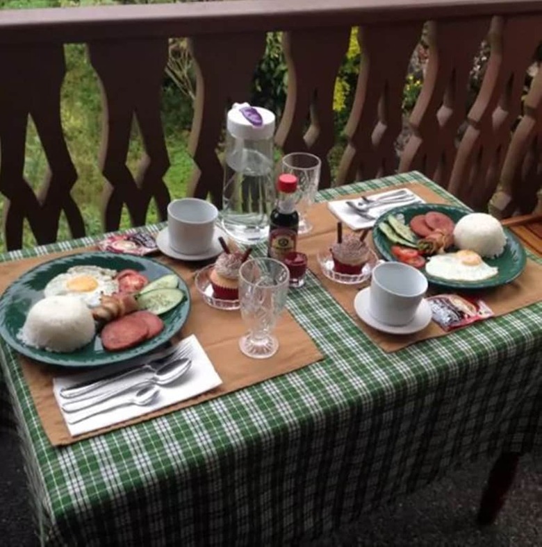 Gavin's Bed And Breakfast