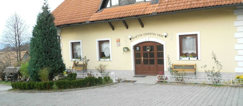 Hotel Country House Slemen?ek
