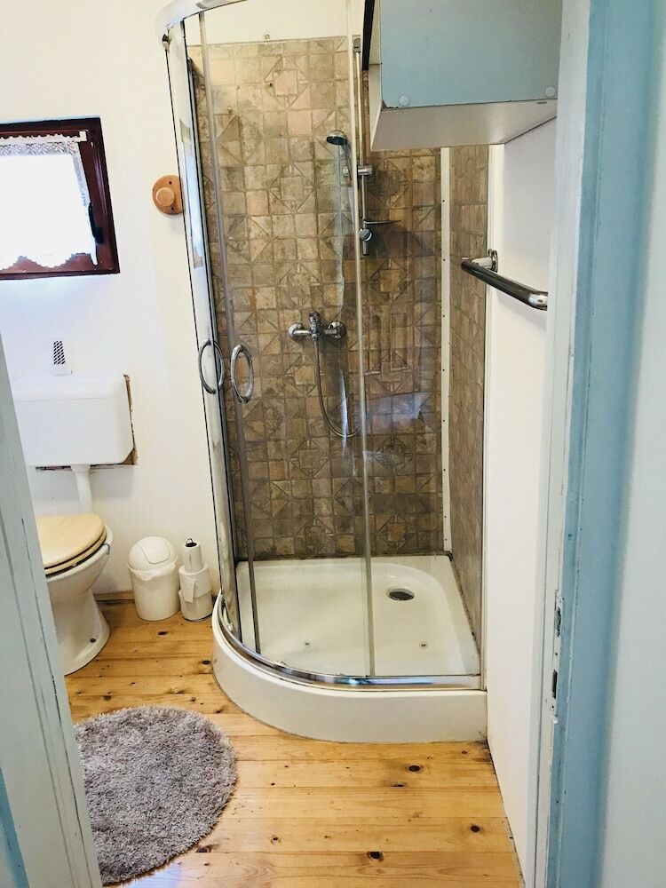 Hotel Extraordinary Apartment & Mobile Home
