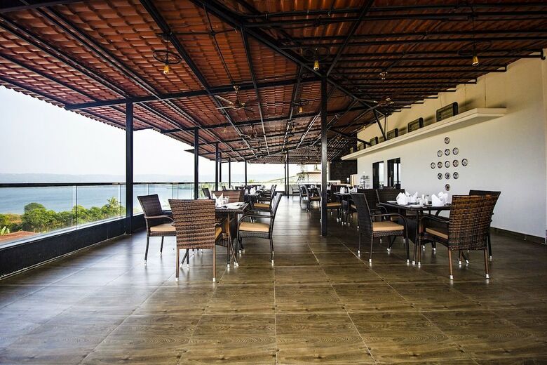 Hotel Span Suites And Villas