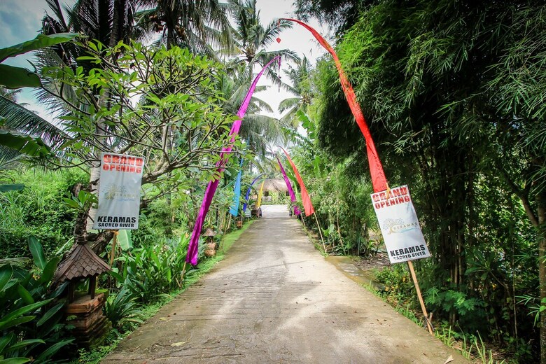 Bed & Breakfast Keramas Sacred River Village