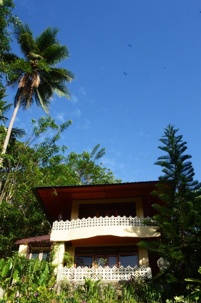 Hotel Tangkoko Sanctuary Villa & Spa