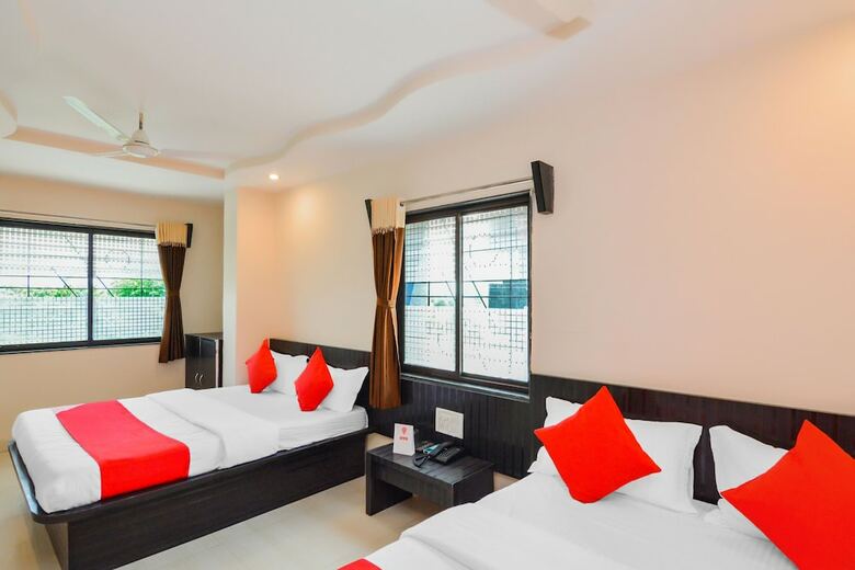 Hotel Oyo 16458 Vivaant Palace