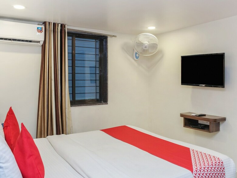 Hotel Oyo 22692 Flagship Strand Resort