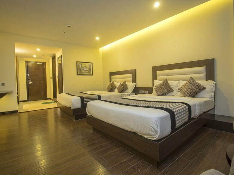 Capital O 3300 Hotel Montana