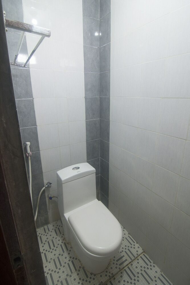 Hostal Oyo 198 Emdi House Seturan
