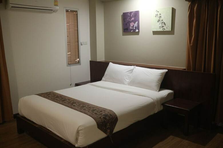 Hotel Floral Shire Resort