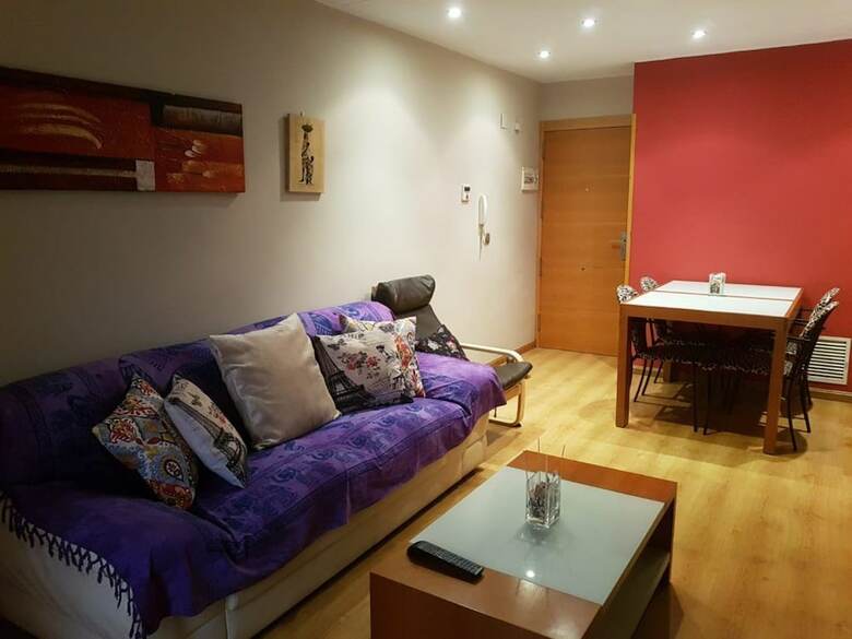 Apartamentos Dos Torres Reina