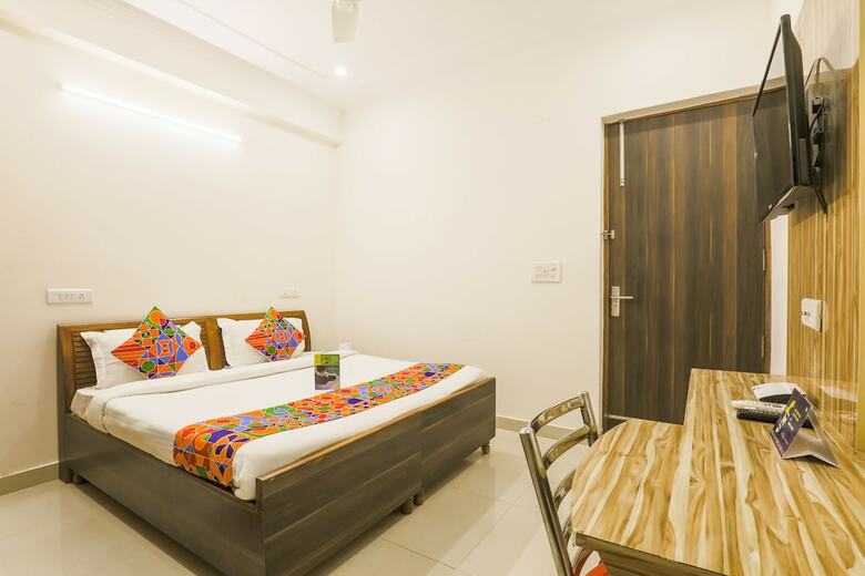 Hotel Fabexpress Star Guest House