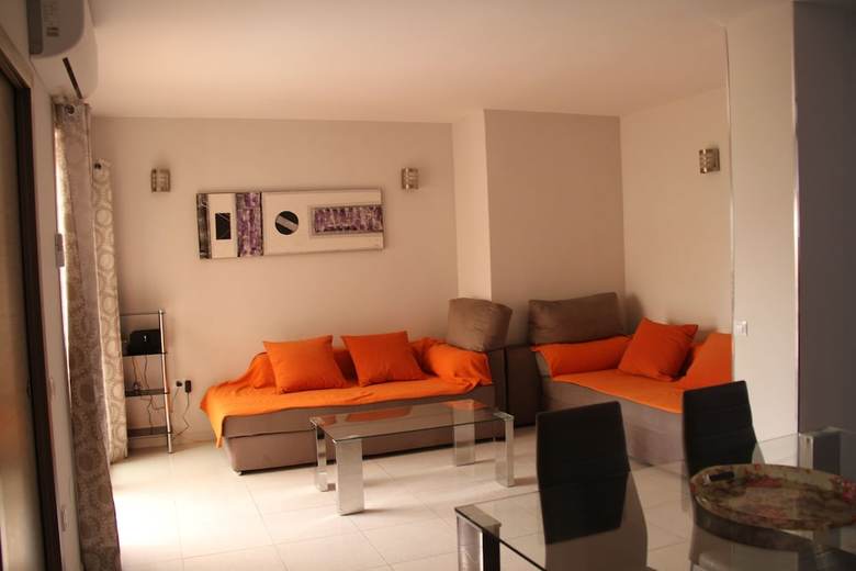 Apartamentos Espectacular �tico Al Lado Del Mar
