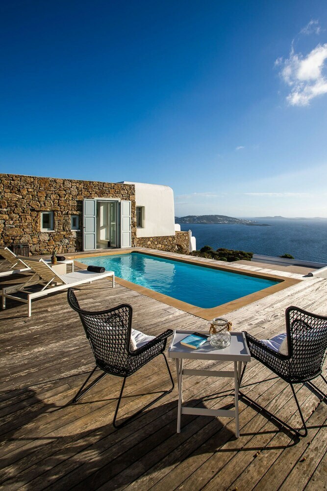 Villa Christina By The Pearls Collection