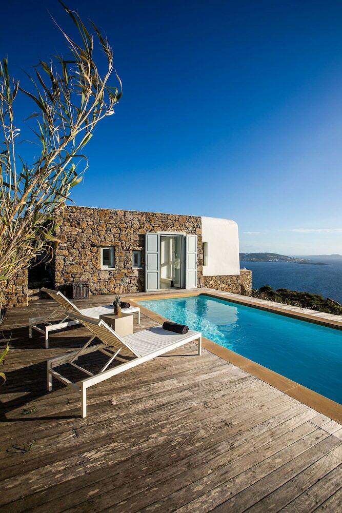 Villa Christina By The Pearls Collection
