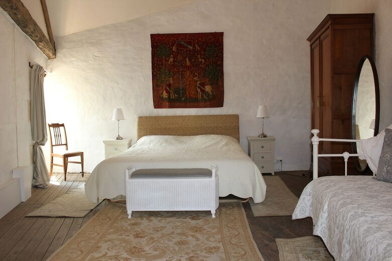 Bed & Breakfast Number 14