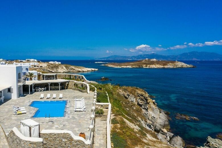 Villa Zamaca By The Pearls Collection