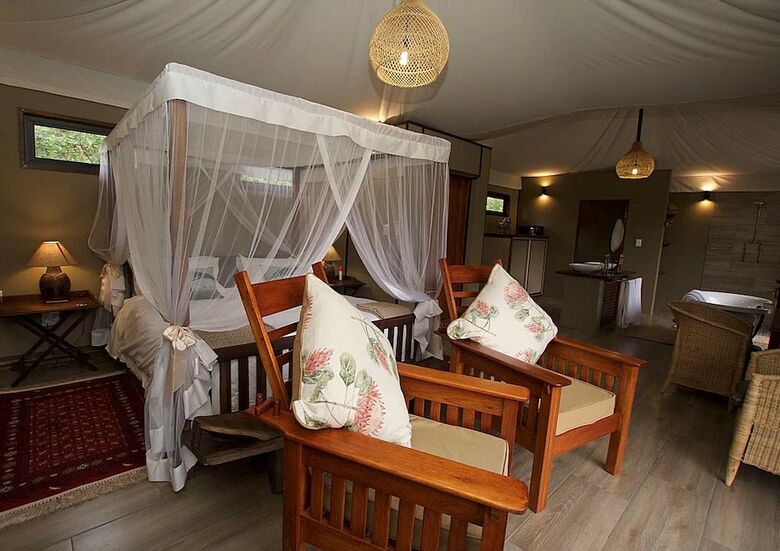 Posada Inzalo Safari Lodge