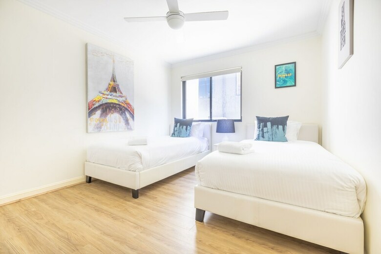 Apartamentos Perfectly Located Apt Rooftop Pool & Spa