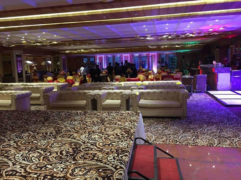 Hotel The Utsav Grand Banquets & Resort