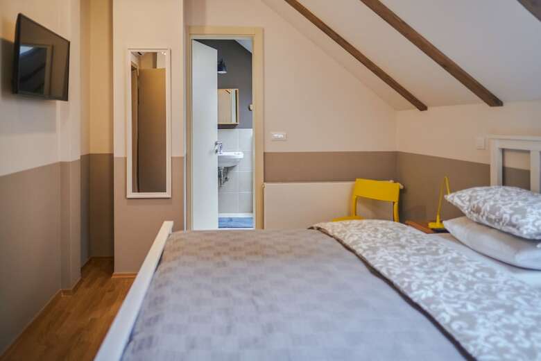 Peacock Boutique Apartments