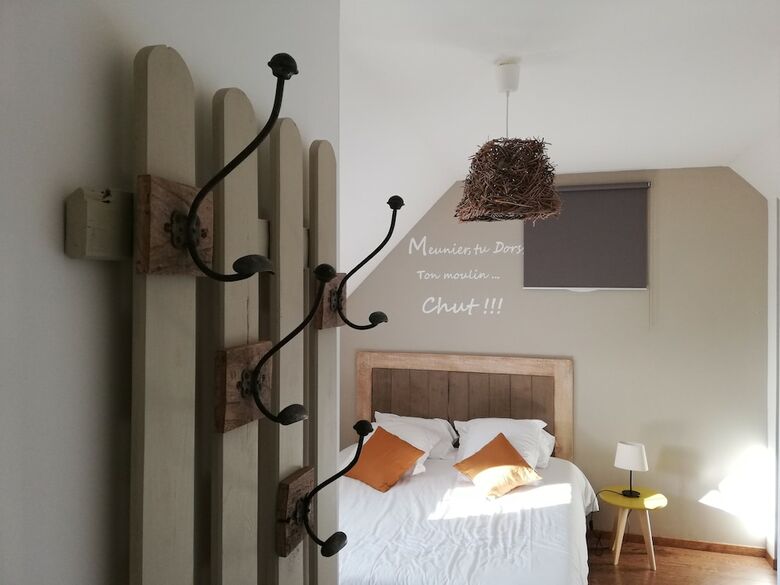 Hotel Auberge Du Moulin - Le Saltimbanque