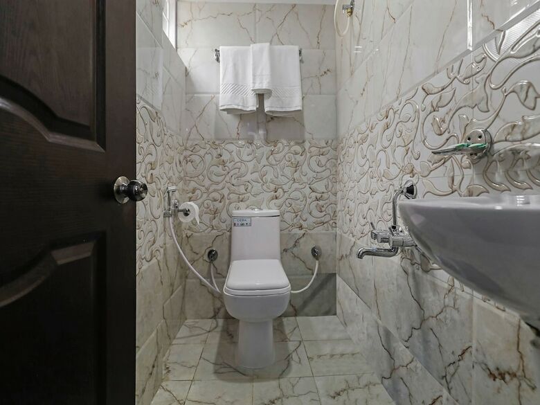 Hotel Treebo Trend White Inn