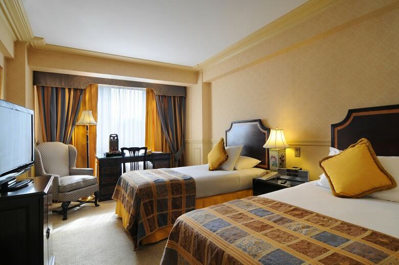 Hotel Santiago Park Plaza