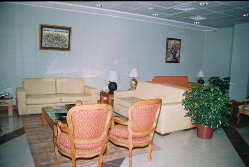 Hotel Diego De Almeida