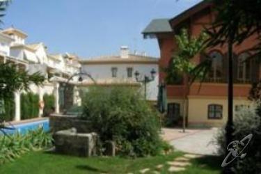 Apartamentos Caser�a De Comares
