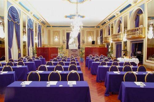 Hotel Roger De Lluria