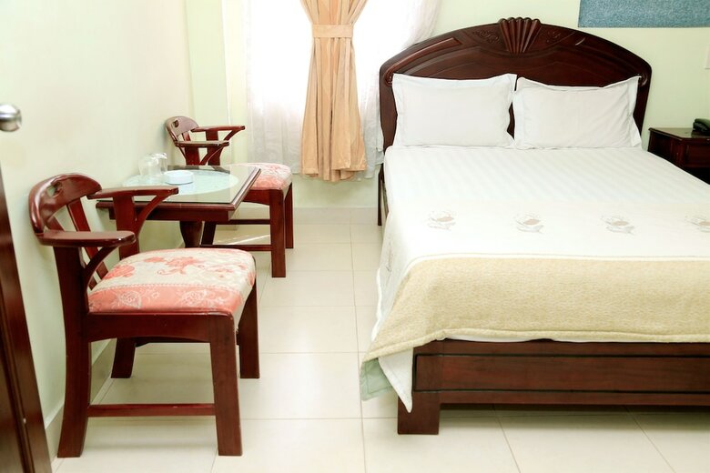 Quan Son 2 Hotel & Spa