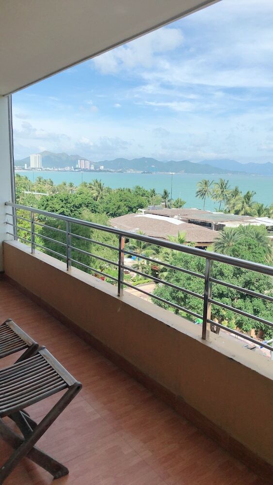Quan Son 2 Hotel & Spa