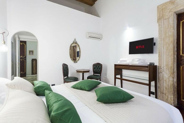 Bed & Breakfast Palazzo Del Duca Luxury Guest House