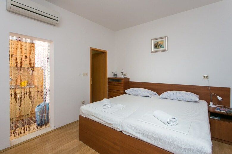 Apartments Bibijana
