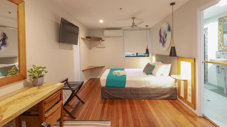 Hotel Airlie Guest House