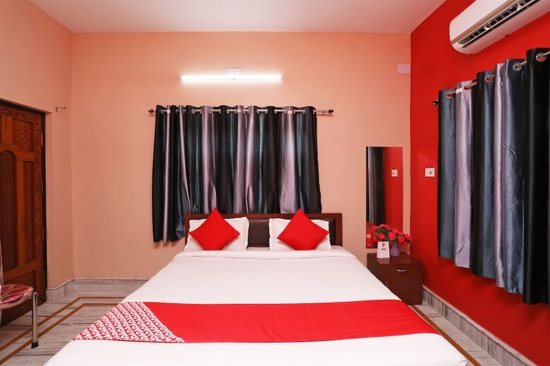 Hotel Oyo 14760 Swagath Guest House