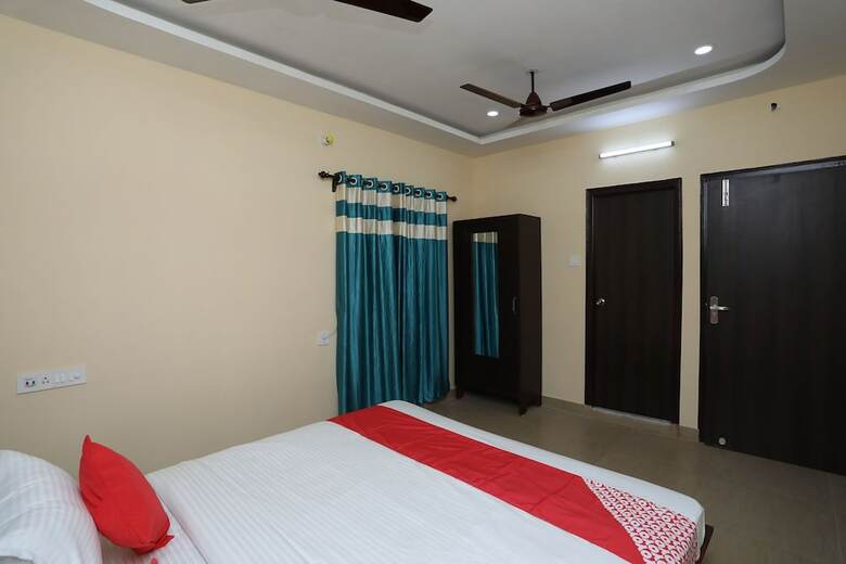 Hotel Oyo 17376 Hummingbird Inn