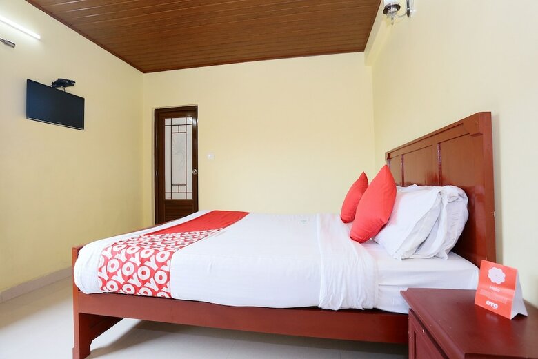 Hotel Oyo 23226 Pranav 4 Seasons