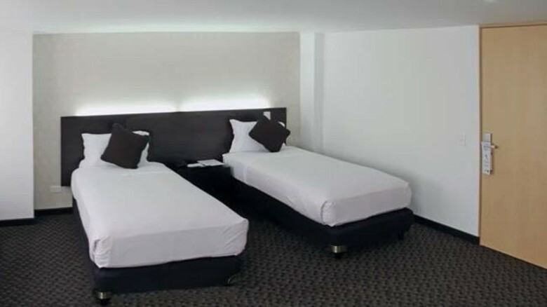 Hotel Confort 80 Castellana