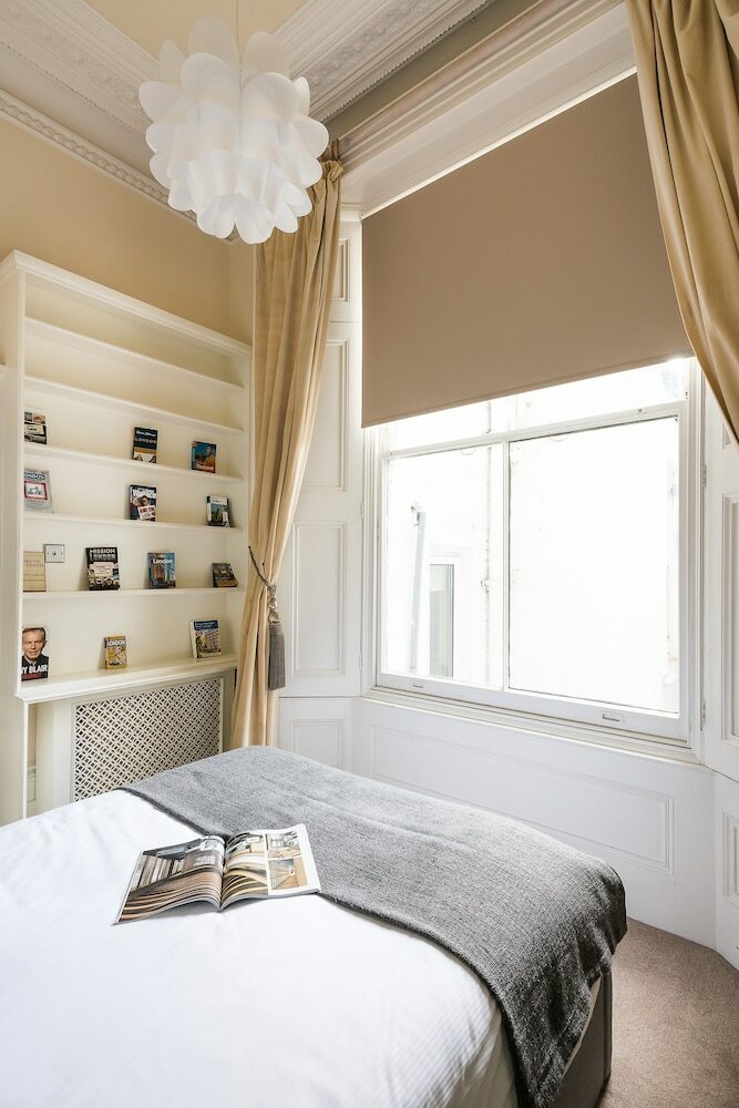 2 Bedroom Apartment In Nottinghill