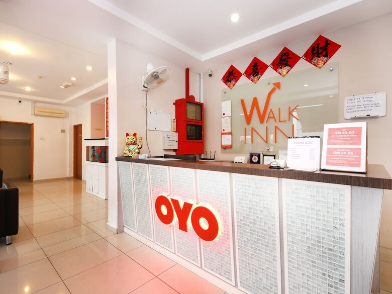 Oyo 582 Hotel Walk Inn