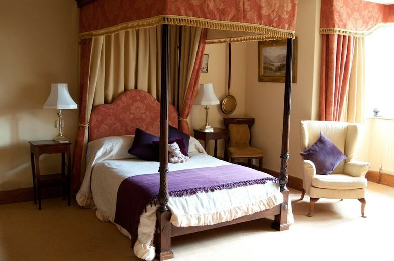 Bed & Breakfast Lullington House