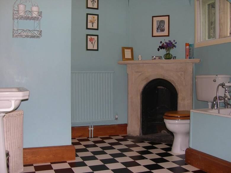 Bed & Breakfast Lullington House