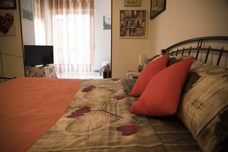 Hotel Le Stanze Di Ginevra Via Amendola