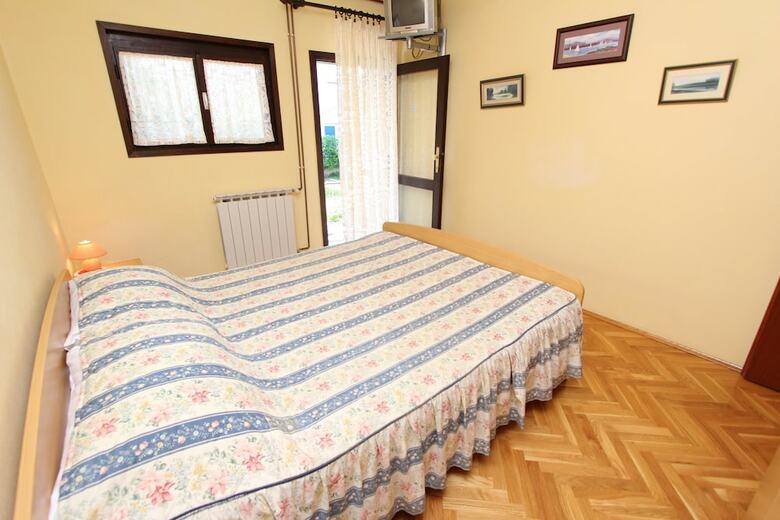 Apartments Antonija