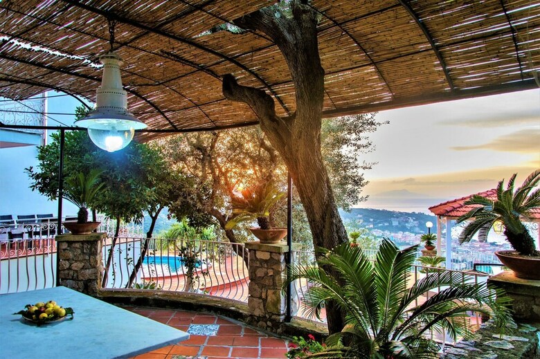 Villa Sara - Stunning Sea View With Private Swimming Pool