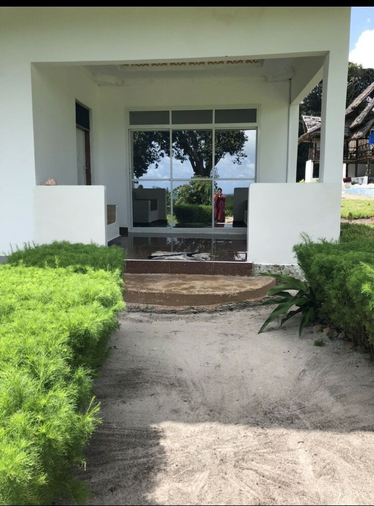 Posada Sea Front Mafia Lodge