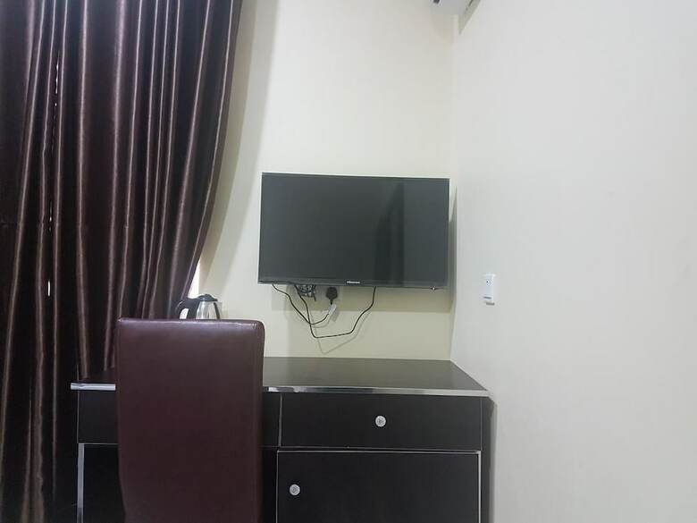 Brookville Hotel & Suites