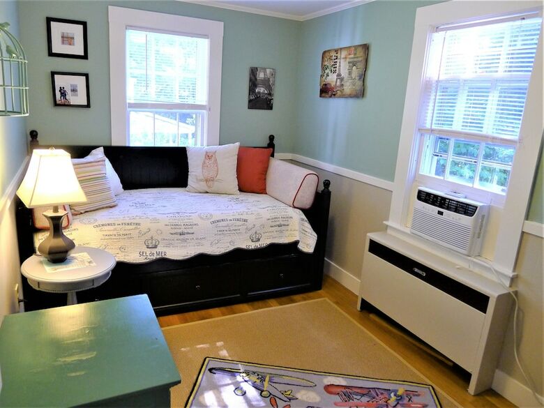 64 Rock Harbor - 3 Bedroom House