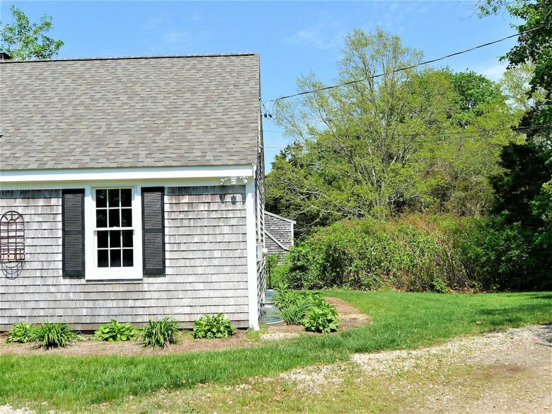 64 Rock Harbor - 3 Bedroom House