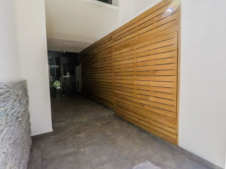 Quinto Sol Luxury Apartments By Mikitito Rentals