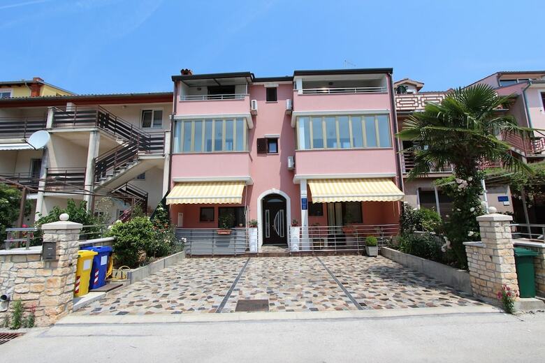 Hotel Guests House Lea